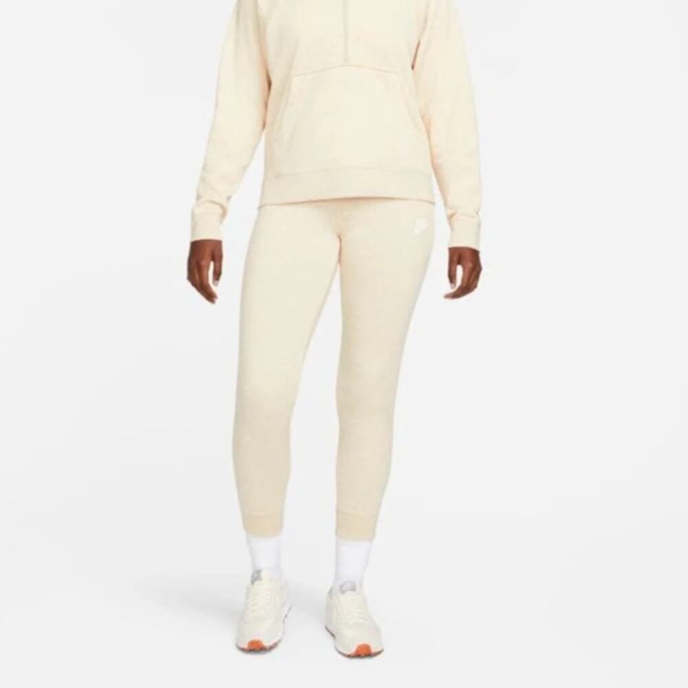 NEW Nike Womens Club Fleece Pants Joggers Beige BV4087-206 Size Medium
